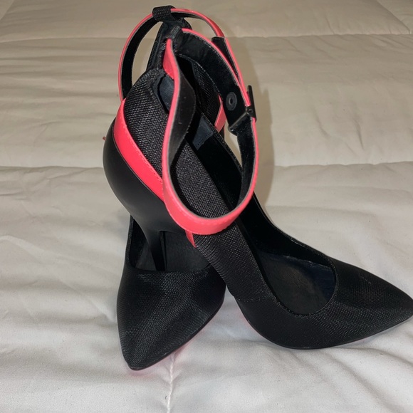 Aldo two tone high heeled pumps - Picture 3 of 6